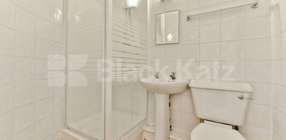 			NEW , 2 Bedroom, 1 bath, 1 reception Flat			 BRITANNIA LOFTS-BANNER STREET, CLERKENWELL-OLD STREET-SHOREDITCH